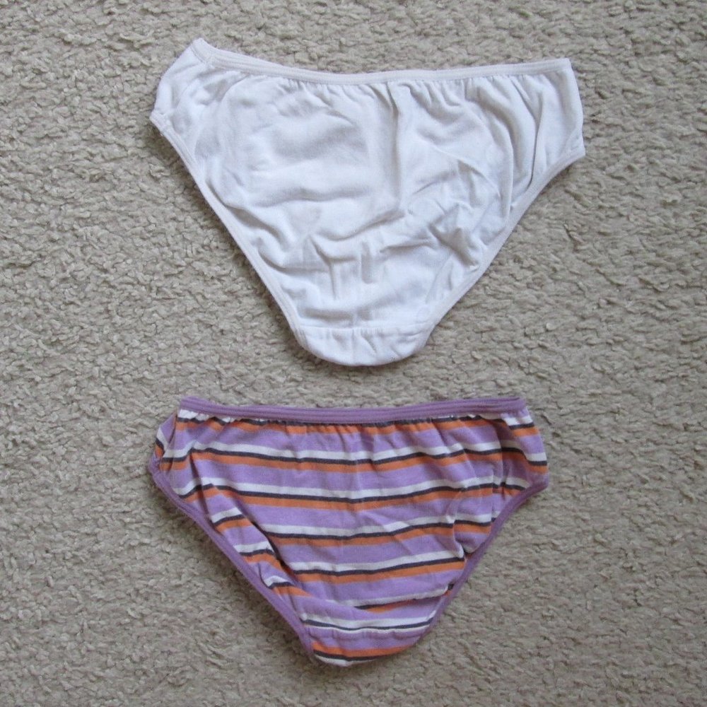 GAP KIDS BUNDLE OF GIRLS UNDERWEAR SZ MEDIUM
